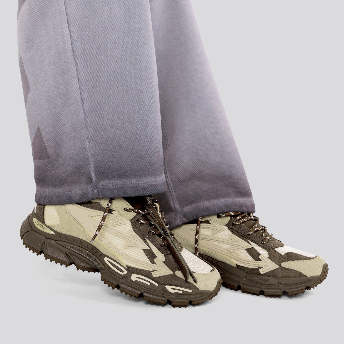 Sneakers Beige Off-White Be Right Back