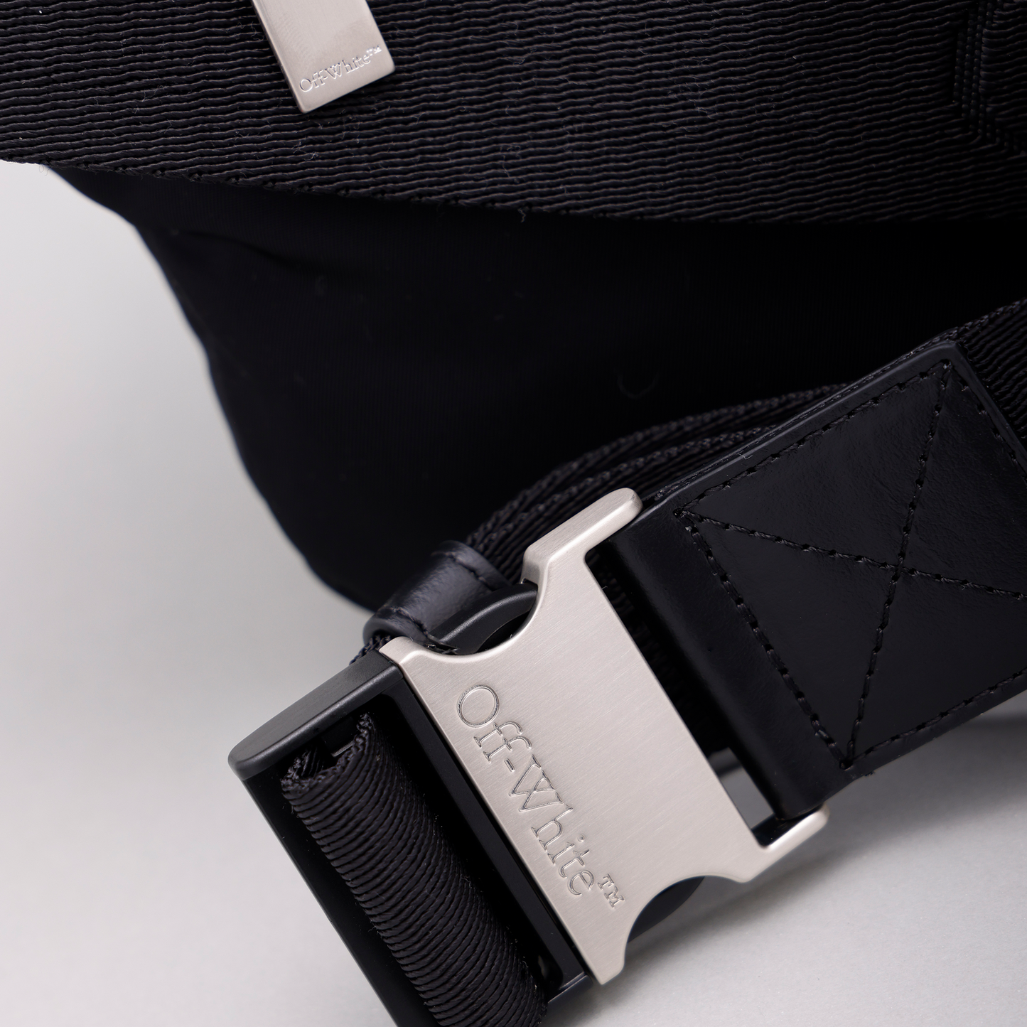 Riñonera Negro Off-White Outdoor Waistbag