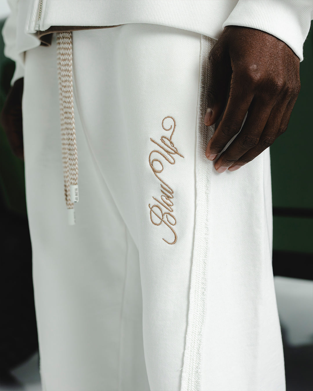 TIDE IVORY SWEATPANT