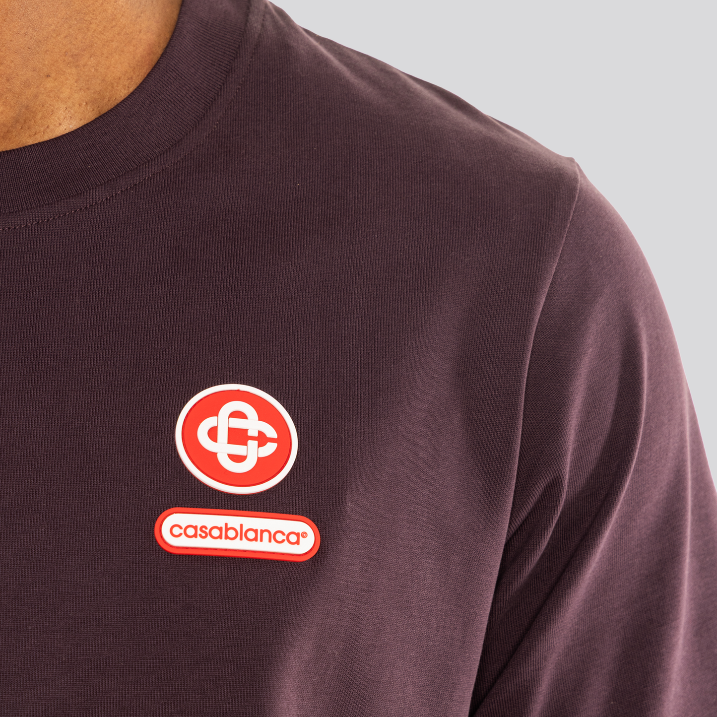 Camiseta Morado Casablanca Logo Patch