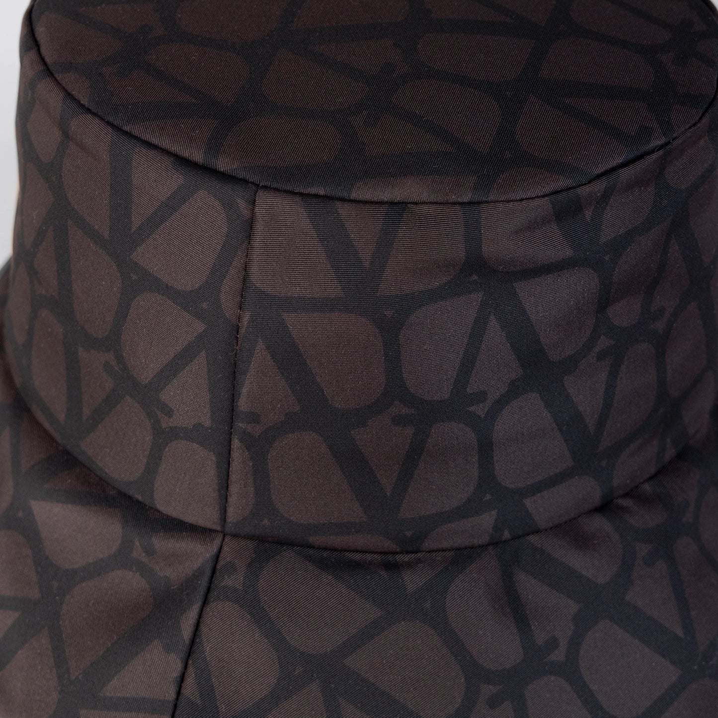Gorro Negro Café Valentino Vlogo Iconographe