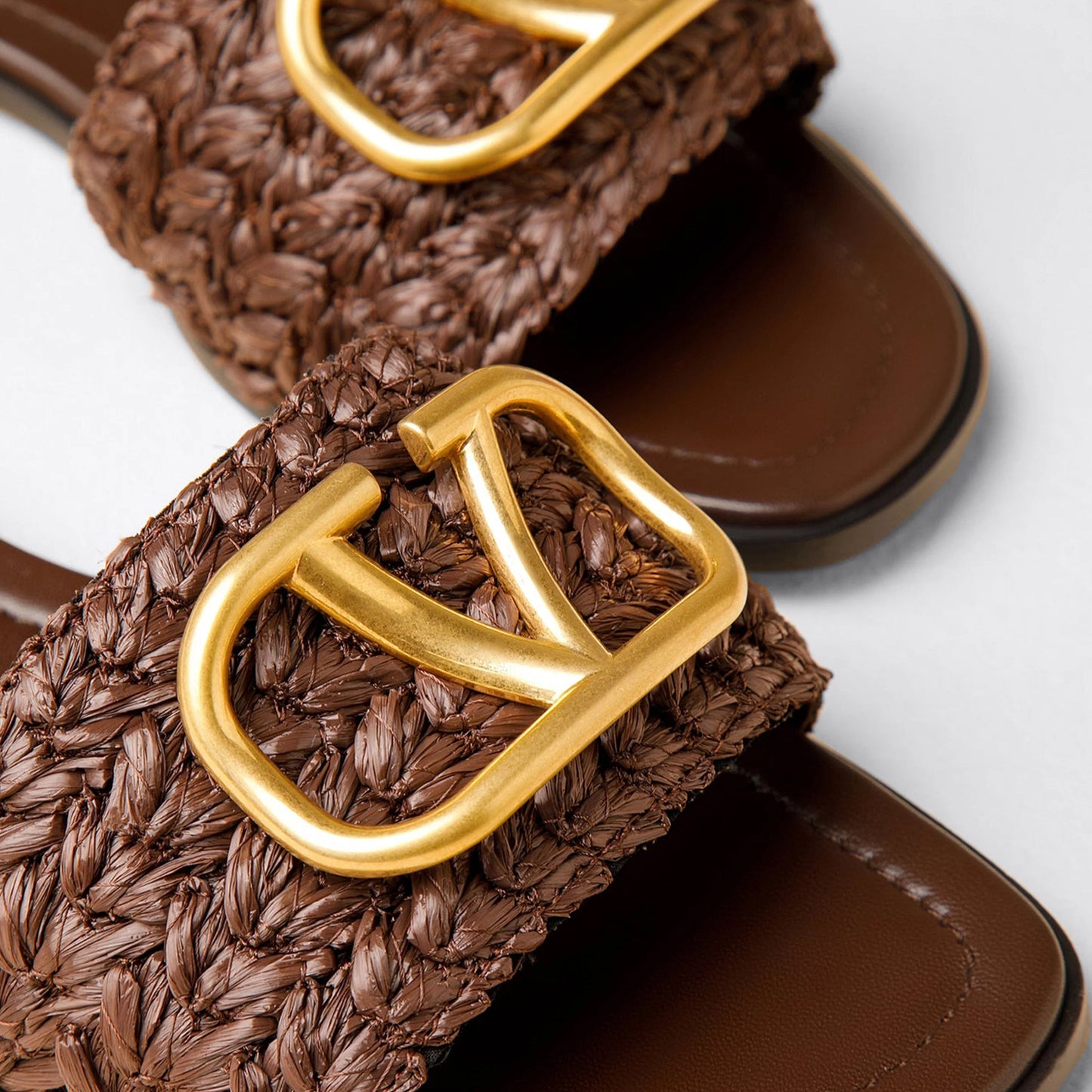 Sandalias Marrón Valentino Vlogo