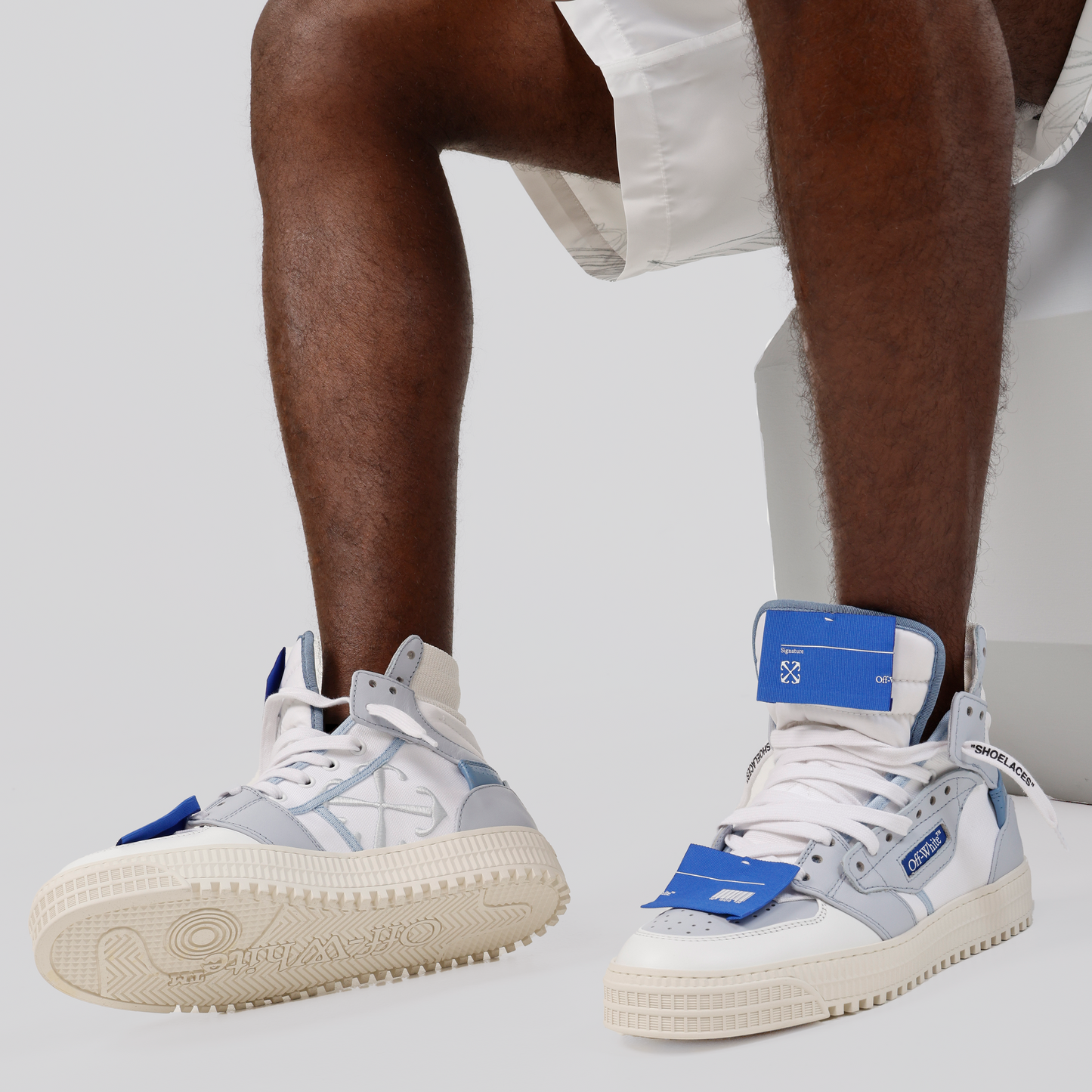 Sneakers Azules Off-White High Top Off Court 3.0