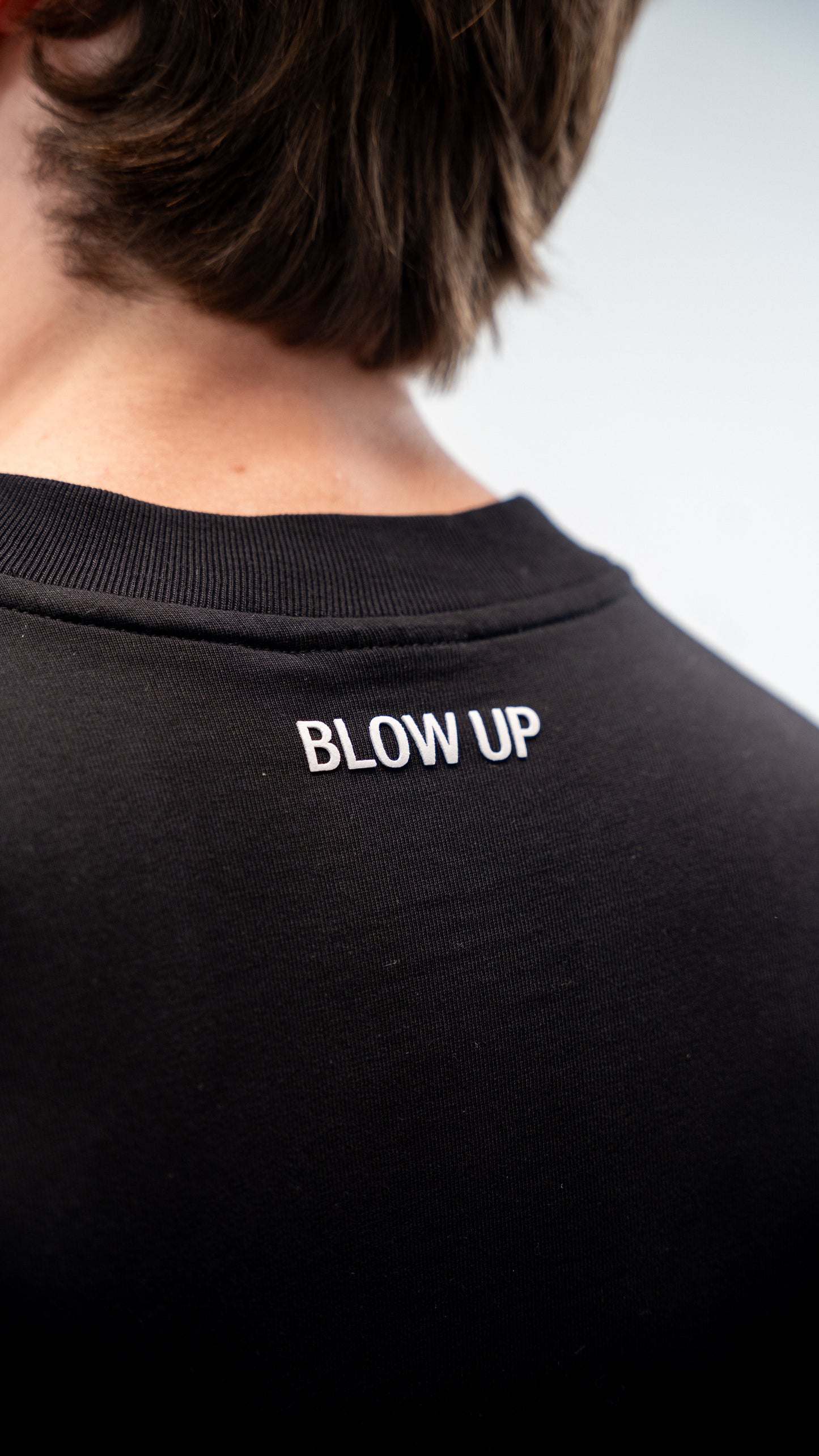 MINIMAL REGULAR FIT BLACK T-SHIRT