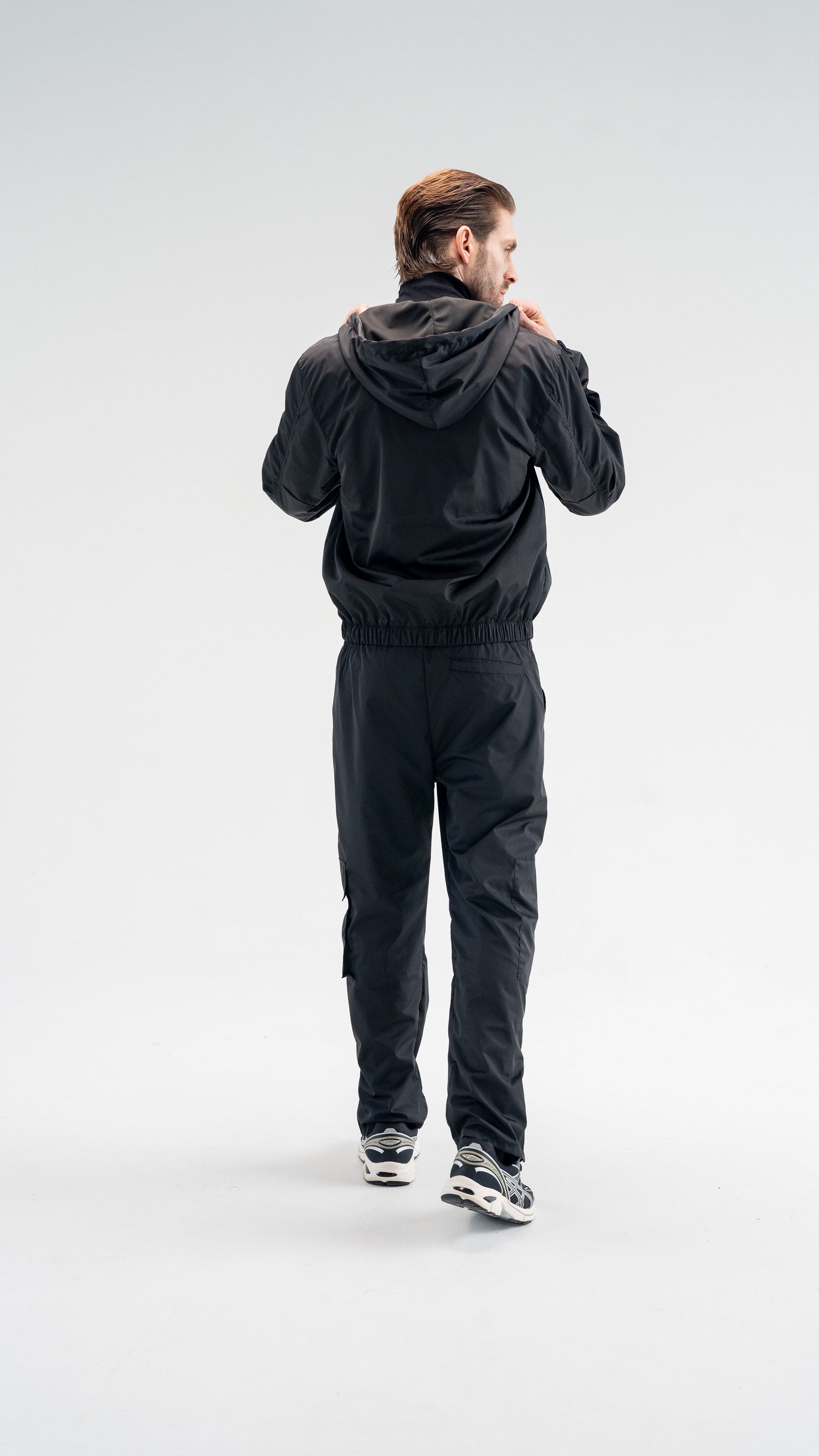 IMPACT REGULAR BLACK FIT JACKET
