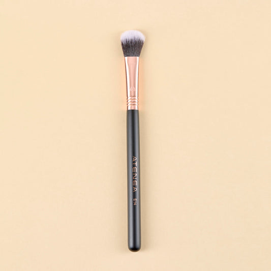 BROCHA PARA CORRECTOR / ILUMINADOR - BLACK GOLD 14