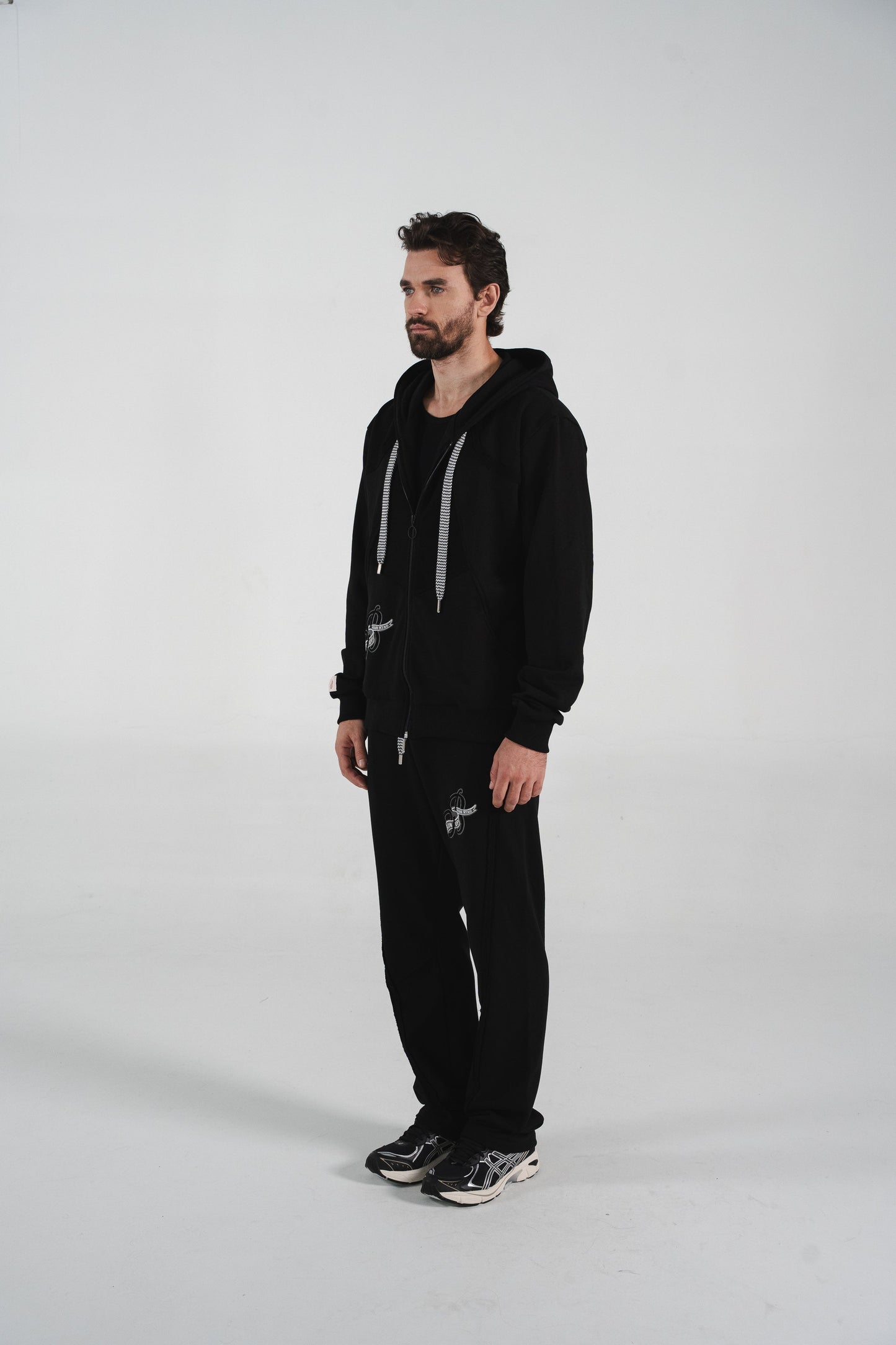 TIDE BLACK PANTS