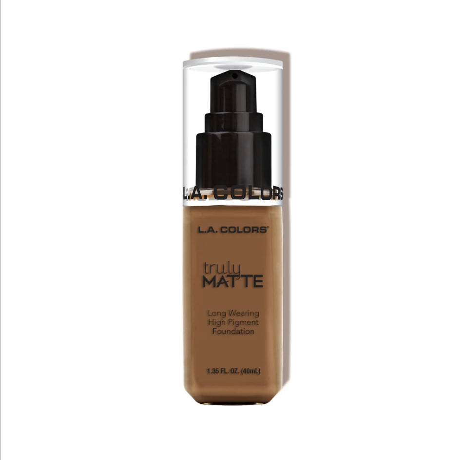 Base Truly Matte Foundation  - L.A. Colors