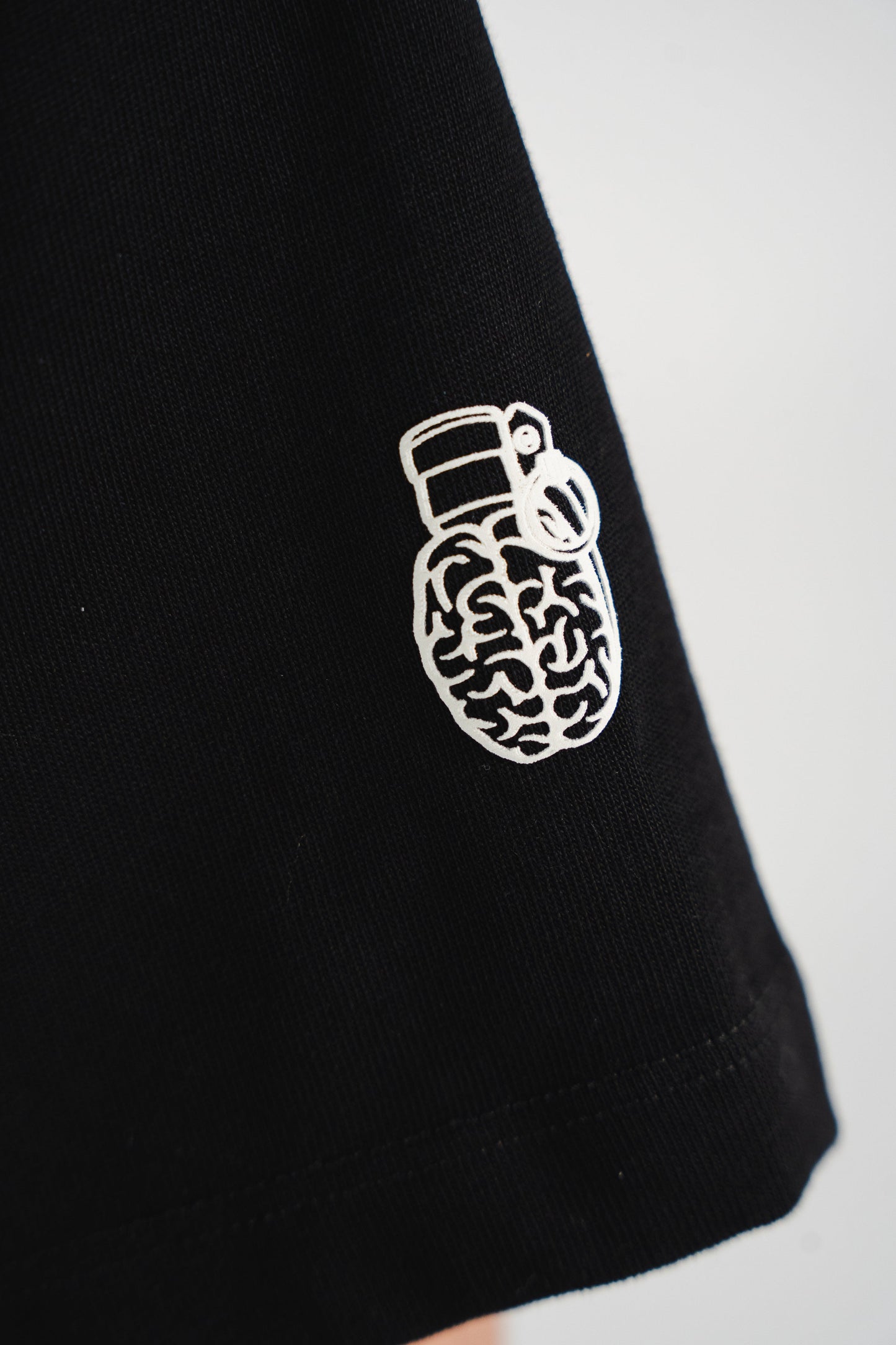 WAVE BLACK REGULAR T-SHIRT